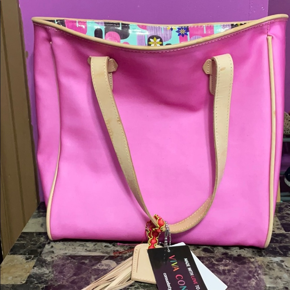 Pinkie Classic Tote Consuela